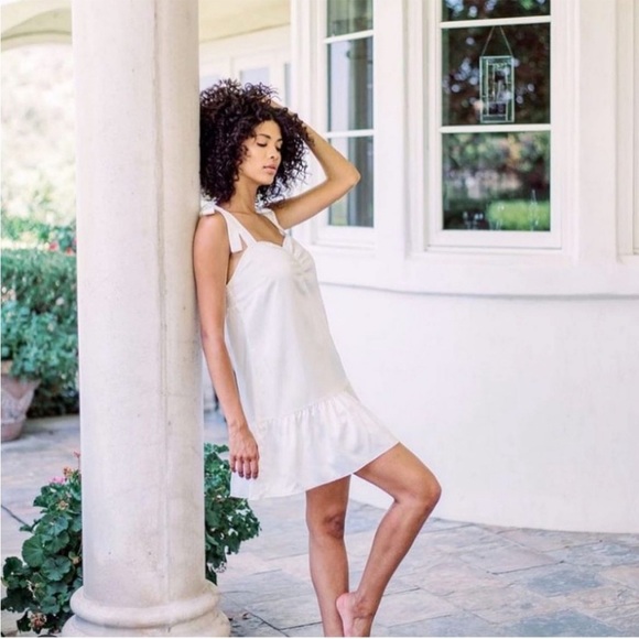 Plum Pretty Sugar size large dress M/L - Picture 2 of 3